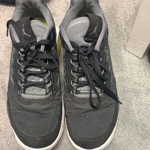 Jump Men's Black and Gray Sneakers